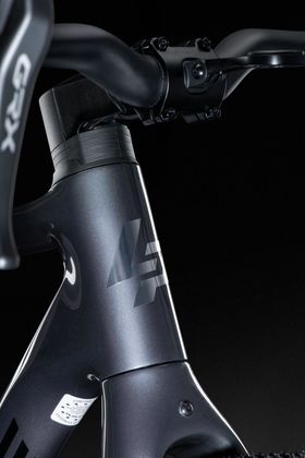 Lapierre Crosshill CF 7.0 GRX825 Di2 12S