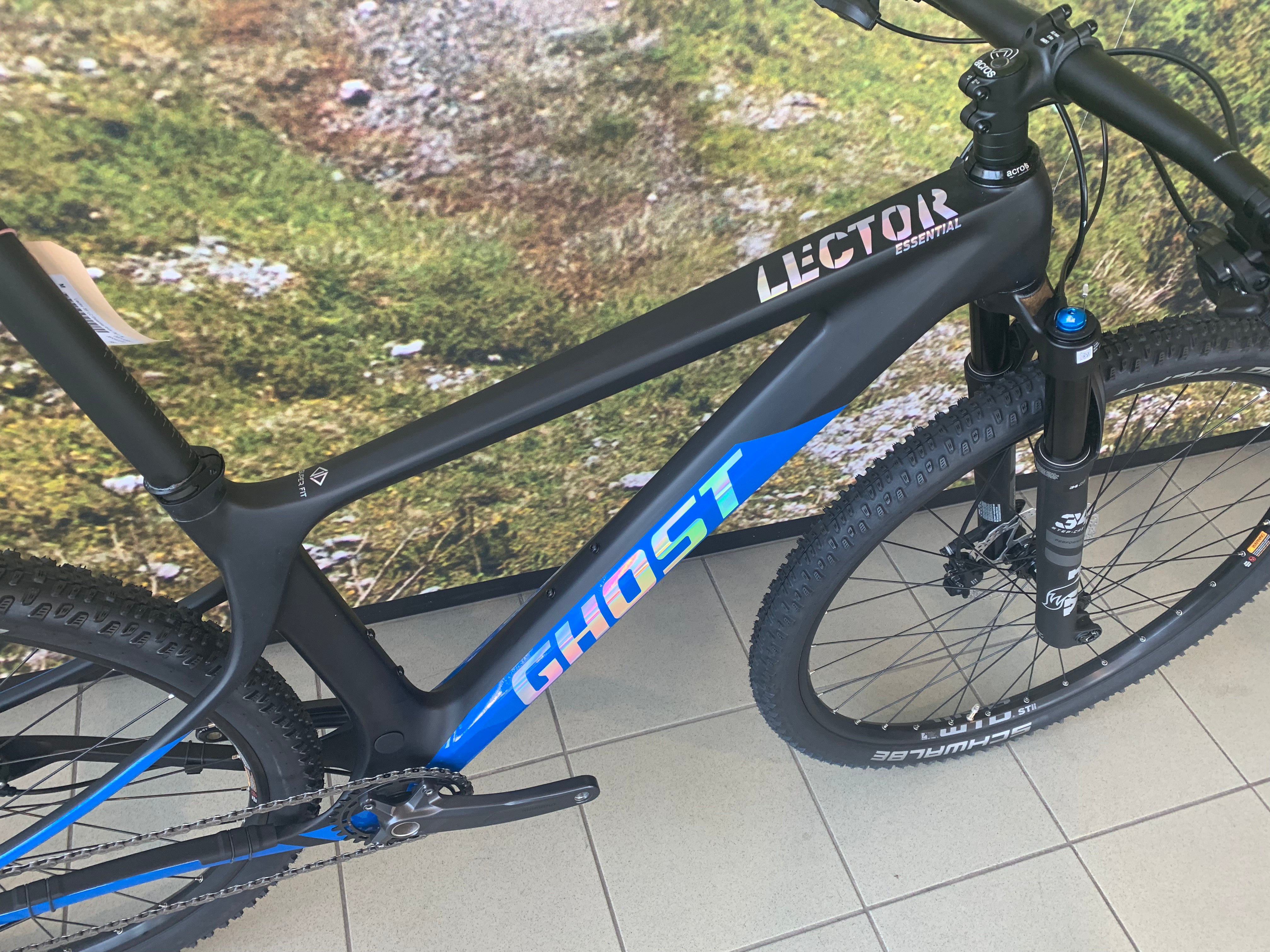 Lector essential shop